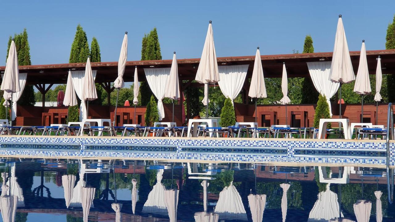 Garden Club Hotel Brasov
